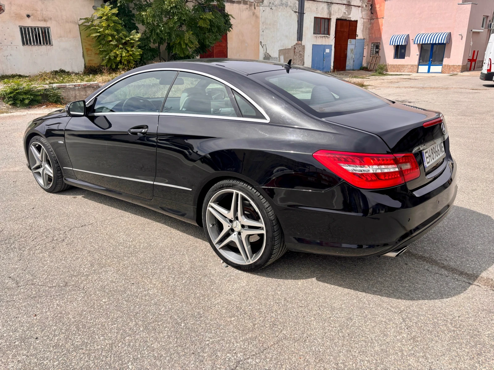 Mercedes-Benz E 250 CDI BlueEFFICIENCY - изображение 8