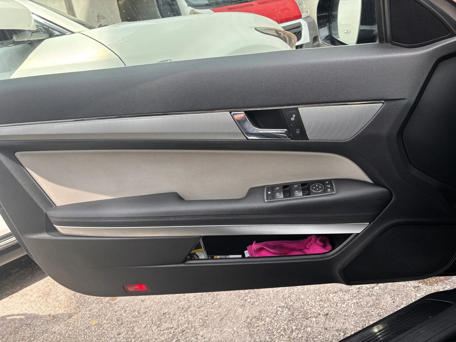 Mercedes-Benz E 250 CDI BlueEFFICIENCY - изображение 10