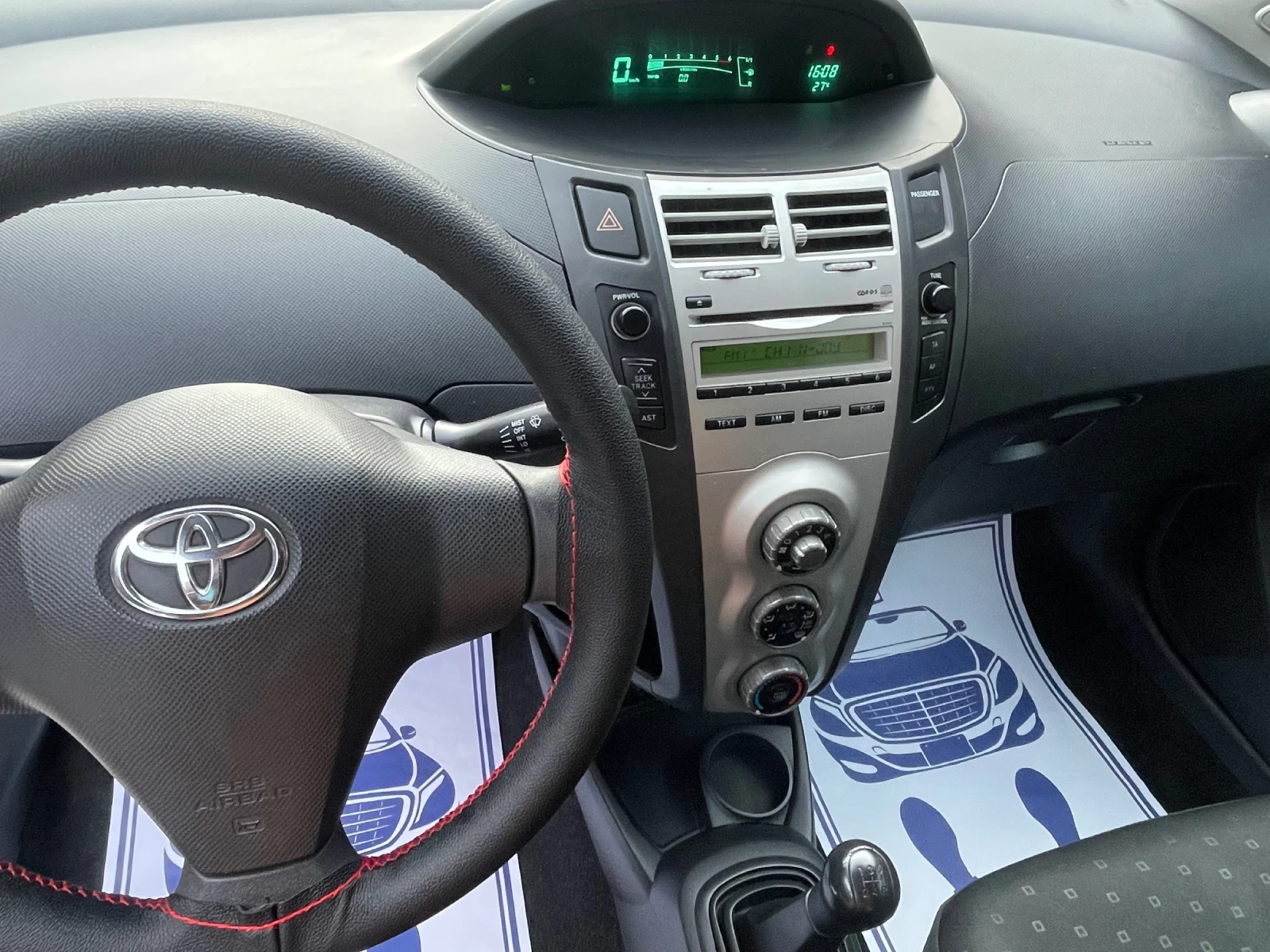 Toyota Yaris 1.4 D4-D - изображение 10
