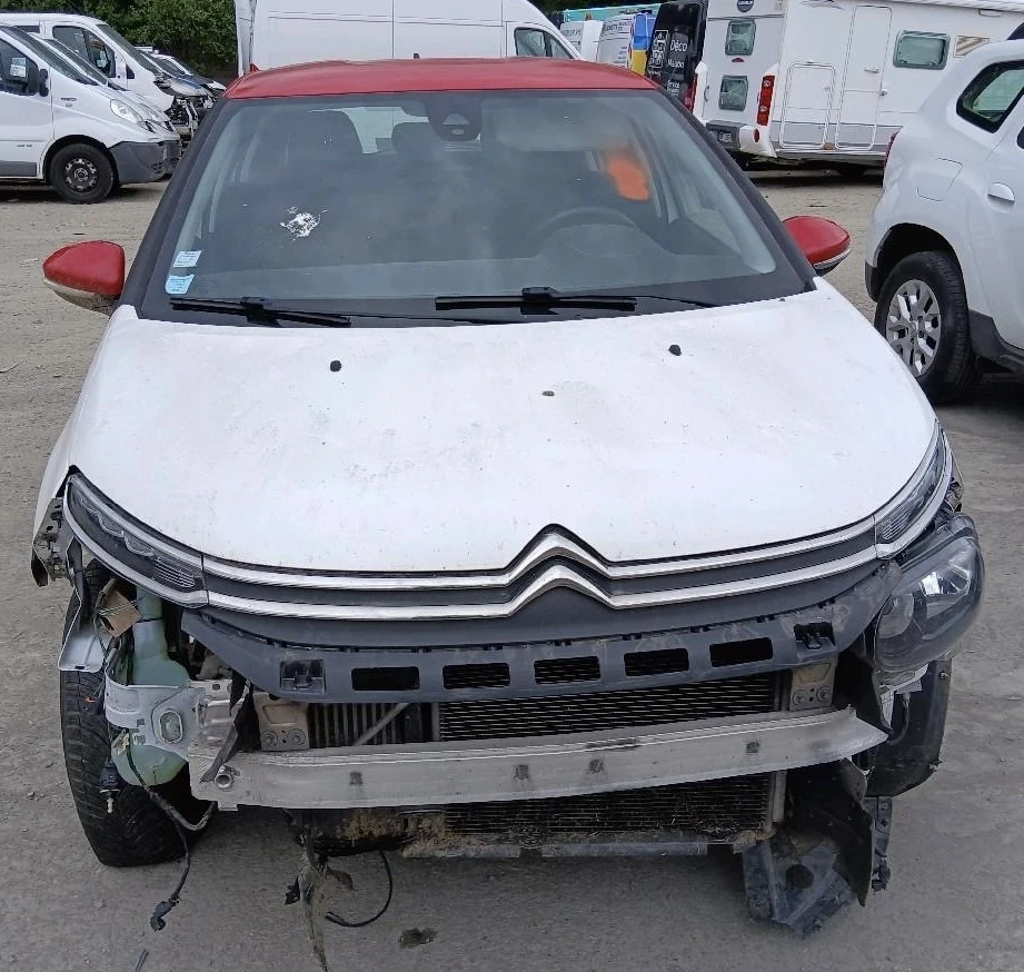 Citroen C3 1.2i AUTOMATIC EURO6 - изображение 2