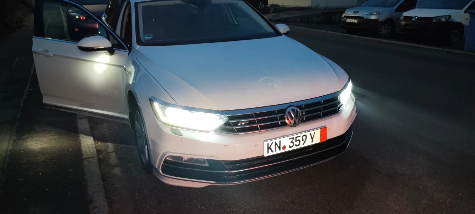 VW Passat 2.0TDI//190��//R-LINE//4MOTION// | Mobile.bg � ����������� 15