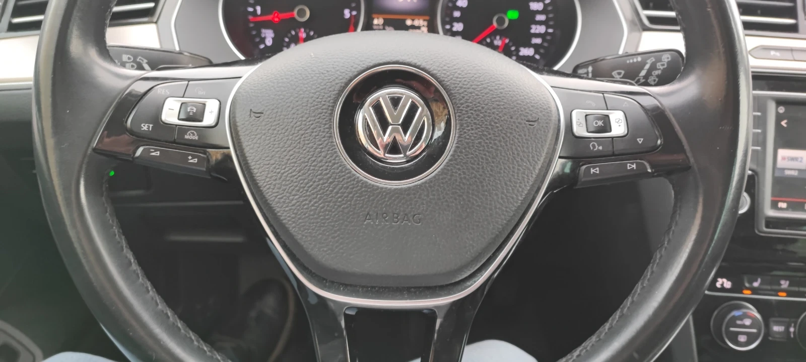 VW Passat 2.0TDI//190кс//R-LINE//4MOTION// - изображение 8