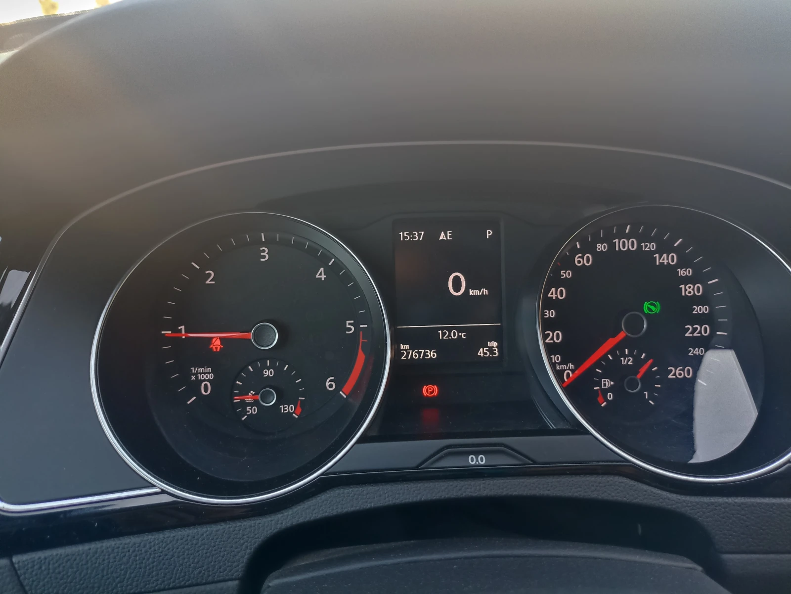 VW Passat R-Line Interior | Business Premium, снимка 13 - Автомобили и джипове - 53294830