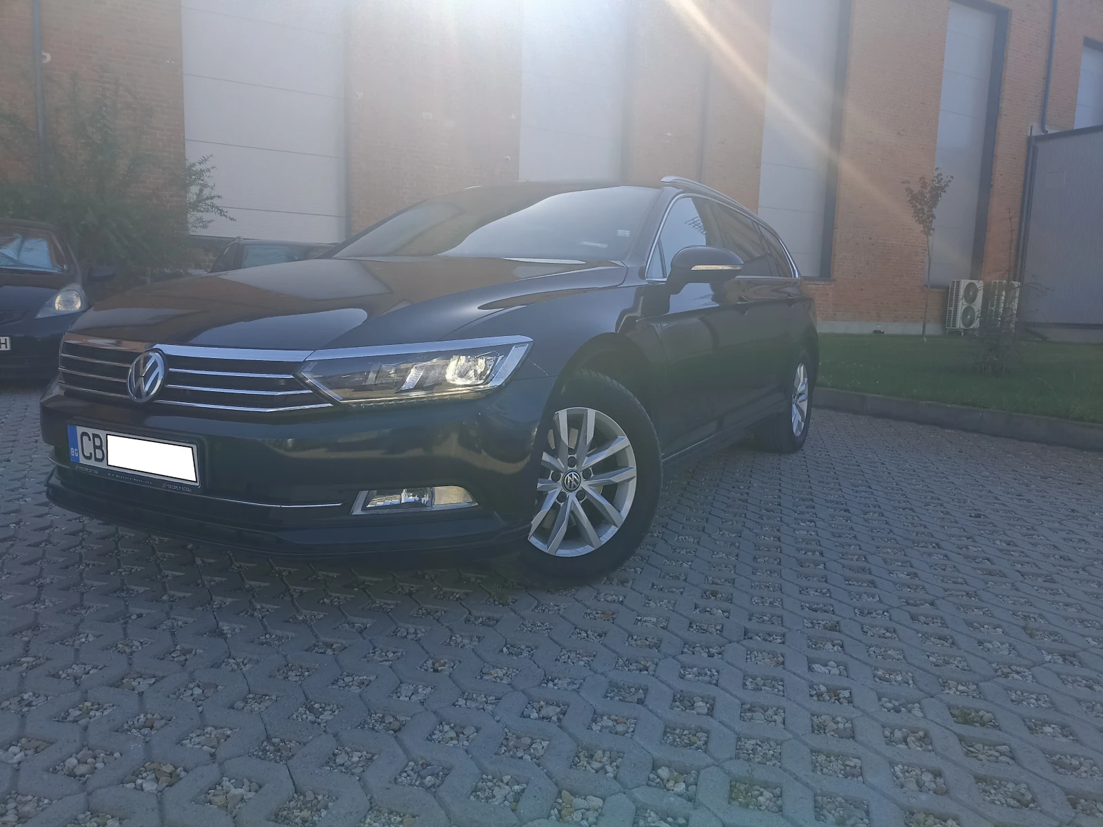 VW Passat R-Line Interior | Business Premium - изображение 2