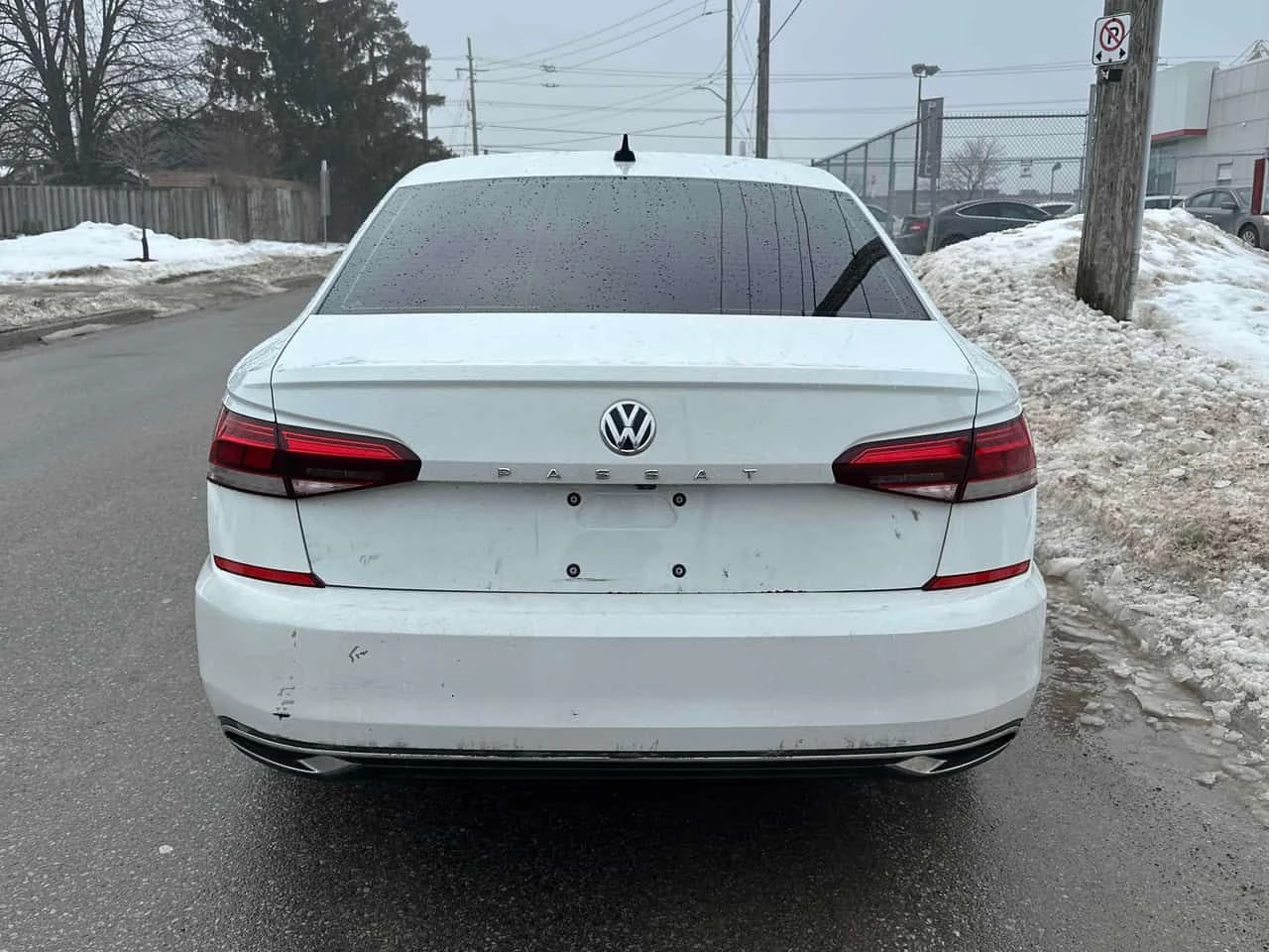 VW Passat * Highline * 2 КЛЮЧА* PANO* KEYLESS* ПОДГРЕВ*  - изображение 4