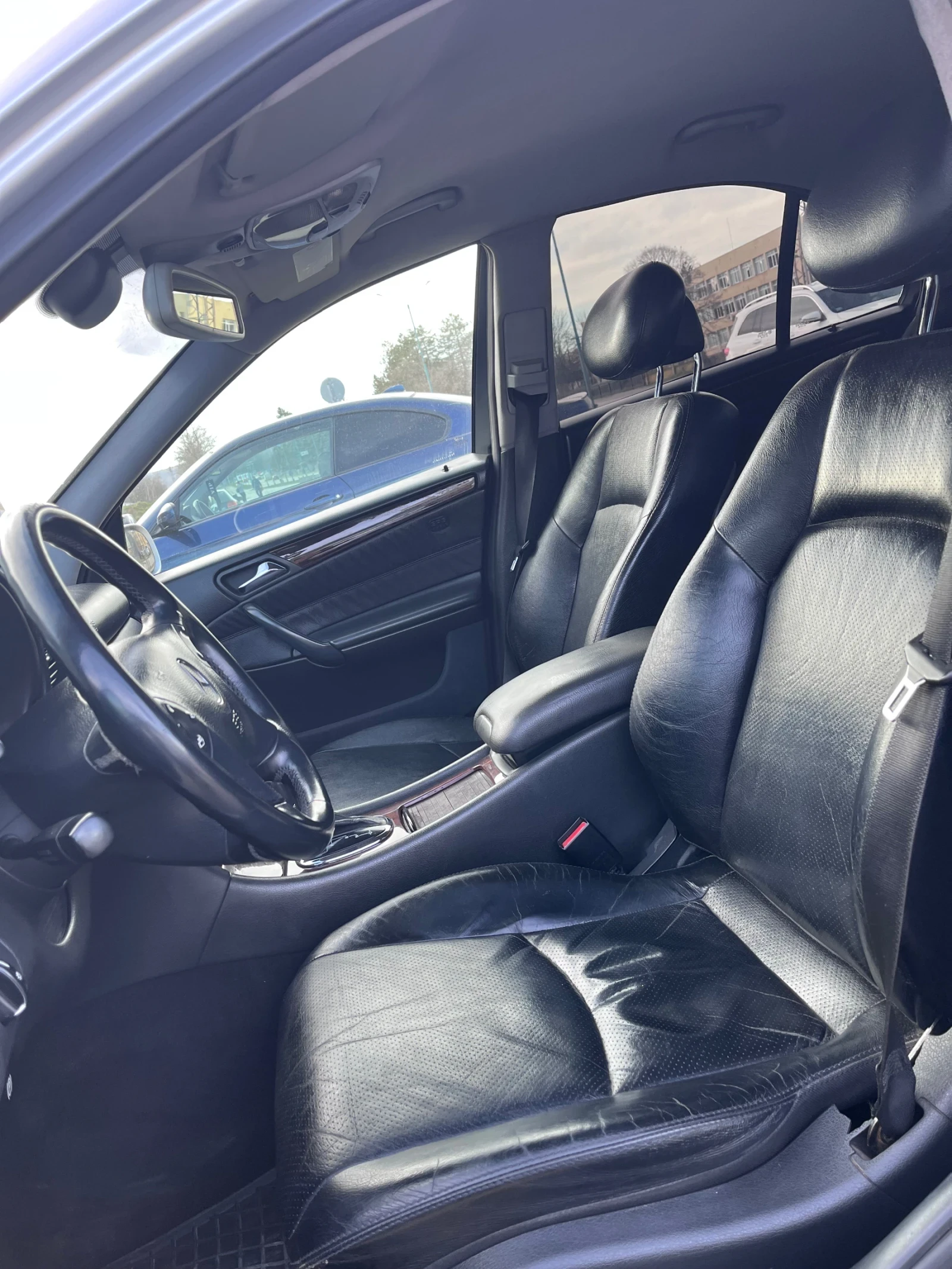 Mercedes-Benz C 220 CDI, снимка 2 - Автомобили и джипове - 53879836