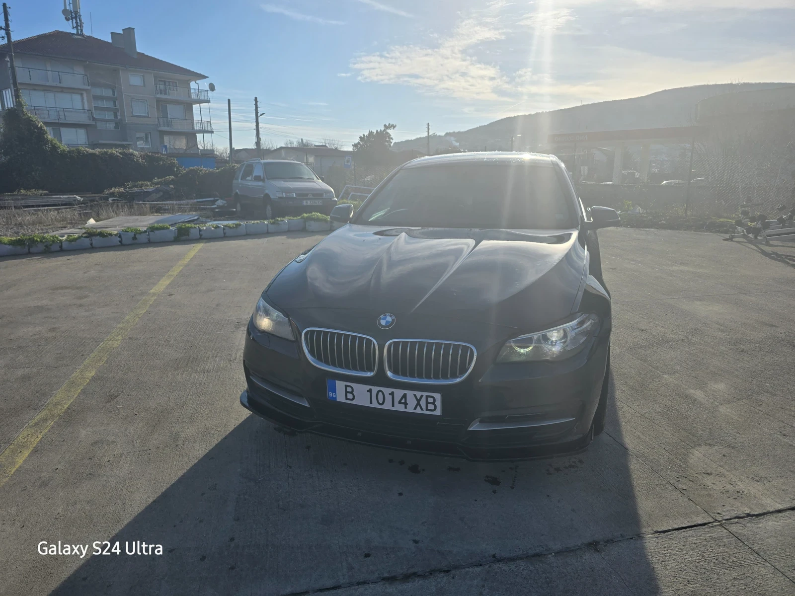 BMW 520 Facelift, снимка 8 - Автомобили и джипове - 53980094