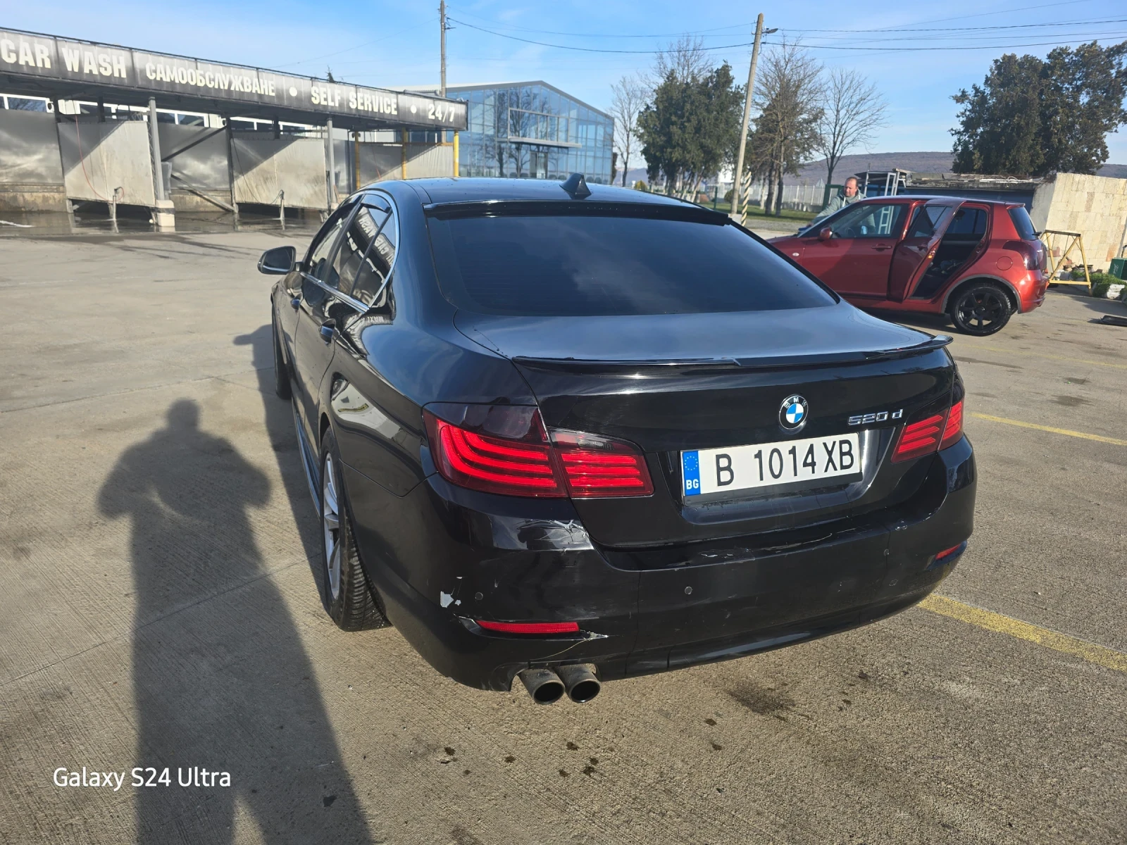 BMW 520 Facelift, снимка 4 - Автомобили и джипове - 53980094