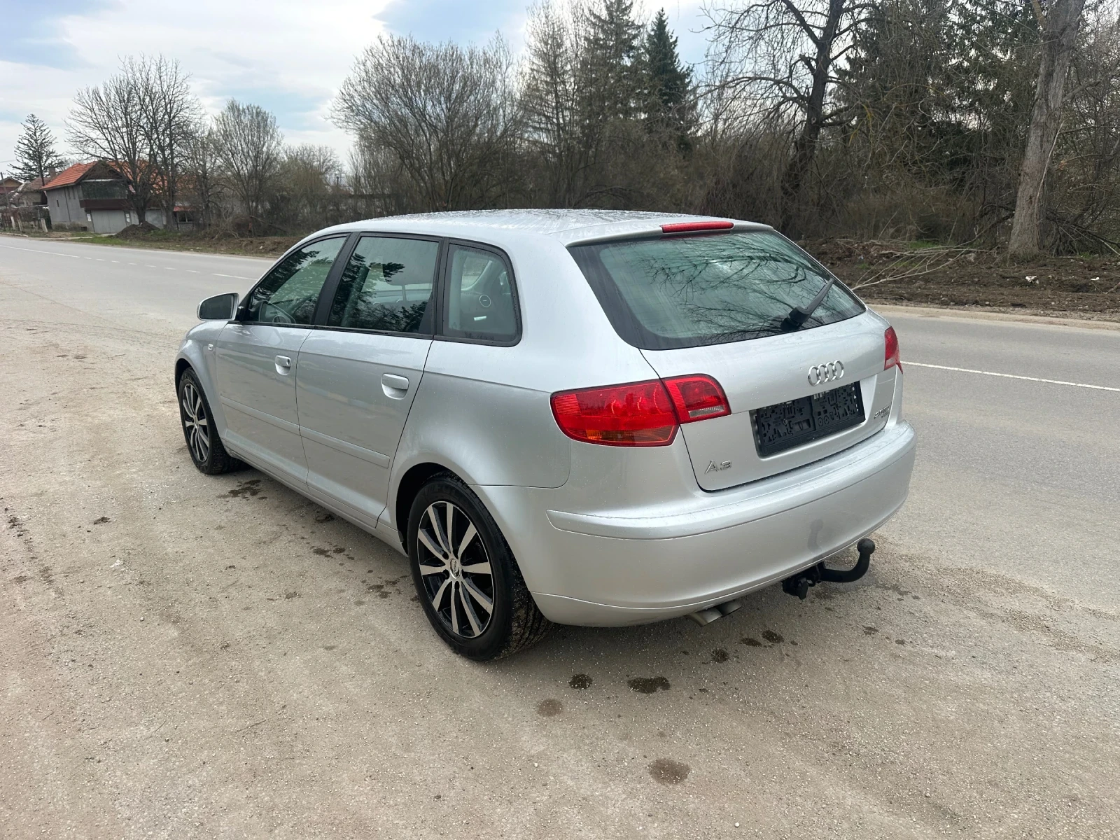 Audi A3 2.0 TDI 140kc 4x4, снимка 4 - Автомобили и джипове - 54020088