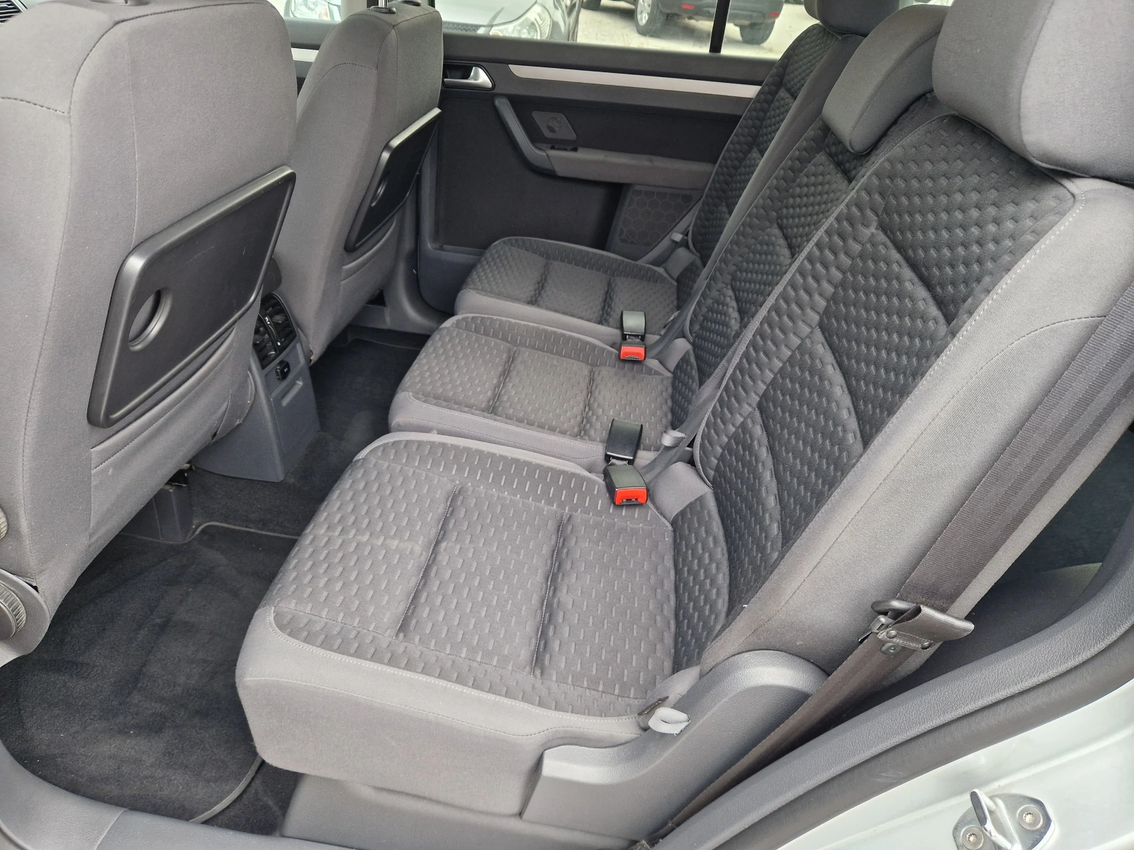 VW Touran 2.0Eco Fuel/HIGH LINE | Mobile.bg � ����������� 14