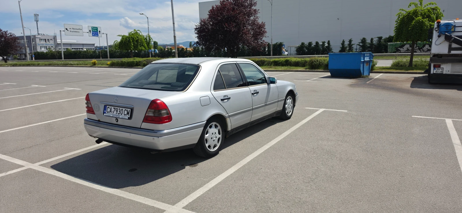 Mercedes-Benz C 180, снимка 7 - Автомобили и джипове - 54492711