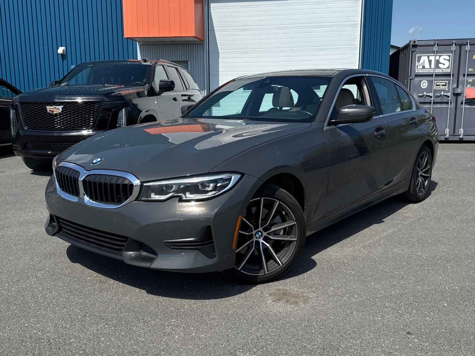 BMW 330 xDrive * ПОДГРЕВ * ПАНОРАМА * CARFAX, снимка 5 - Автомобили и джипове - 54693714