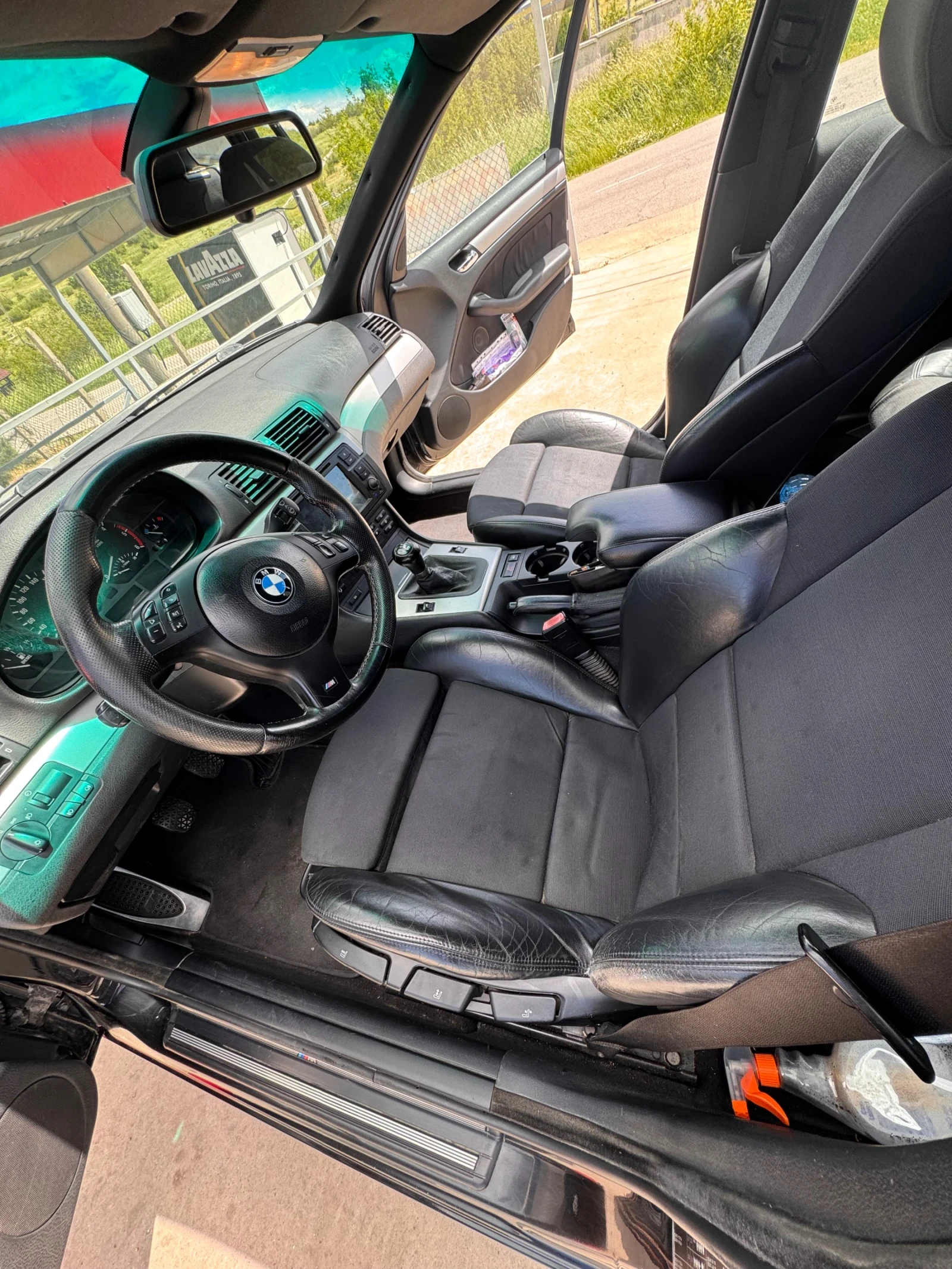 BMW 320, снимка 12 - Автомобили и джипове - 55101049