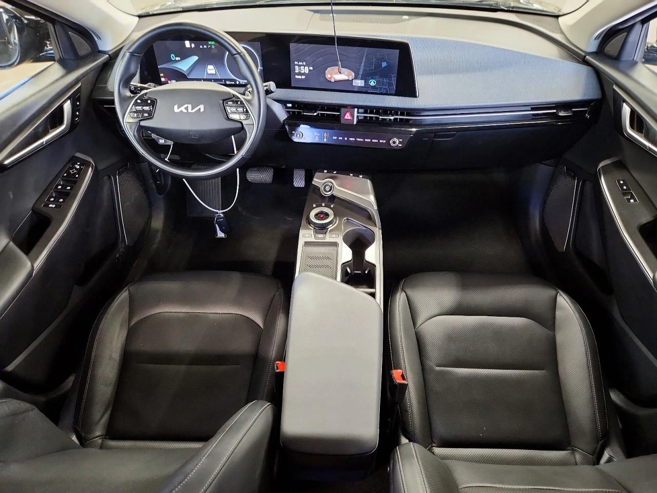 Kia EV6 0.0l Wind, снимка 8 - Автомобили и джипове - 55263198