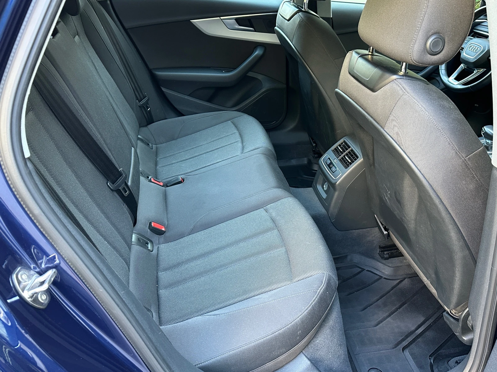 Audi A4 Лизинг: 240 евро / месец, снимка 13 - Автомобили и джипове - 55543415