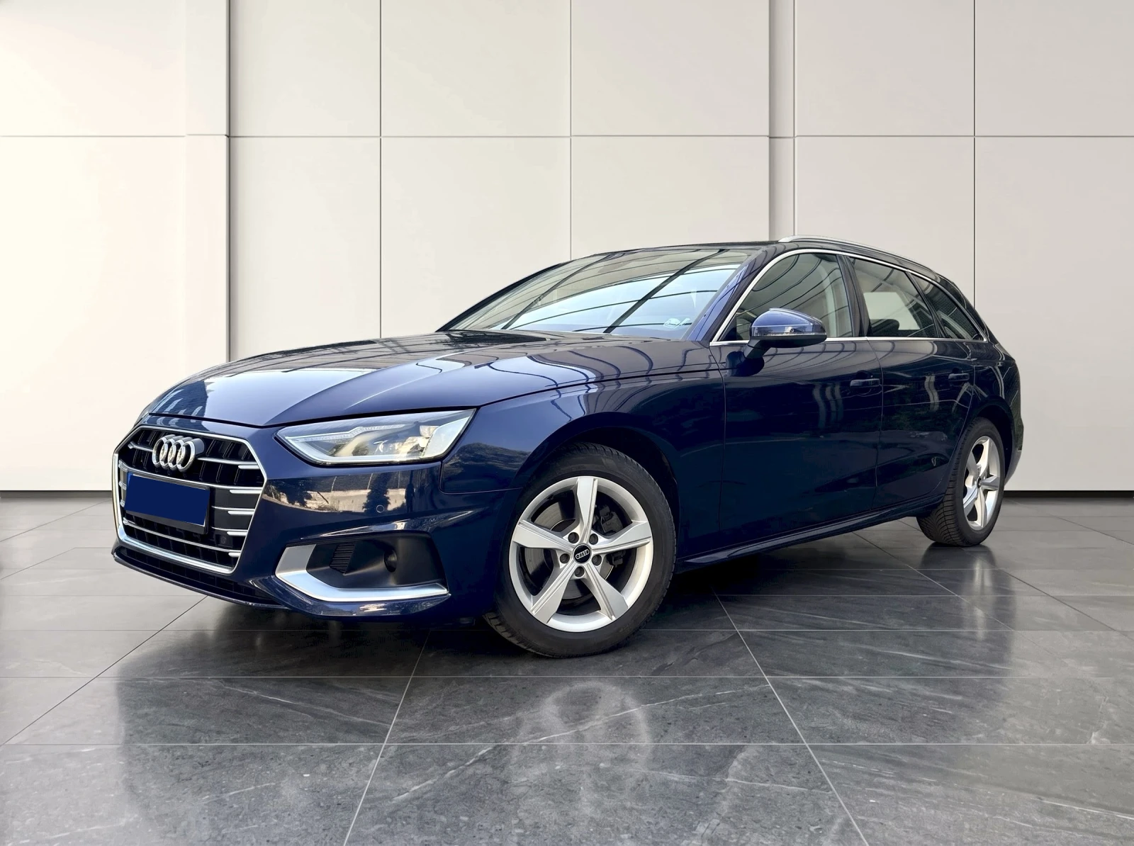 Audi A4 Лизинг: 240 евро / месец, снимка 3 - Автомобили и джипове - 55543415
