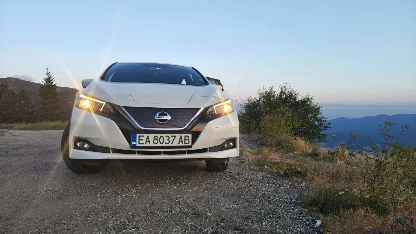 Nissan Leaf  40 kWh, снимка 5 - Автомобили и джипове - 55668709