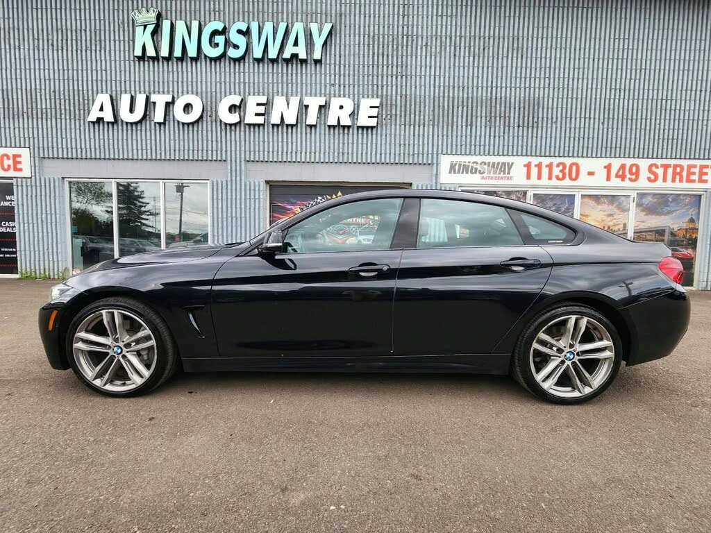 BMW 440 xDrive/M pack/ Harman/ HUD/ Lane assist/          , снимка 2 - Автомобили и джипове - 56085072