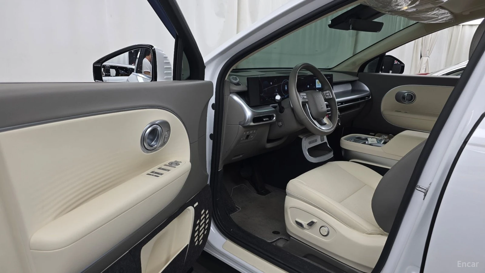 Hyundai IONIQ 9 Long Range AWD 7-Seater Exclusive, снимка 10 - Автомобили и джипове - 56112532