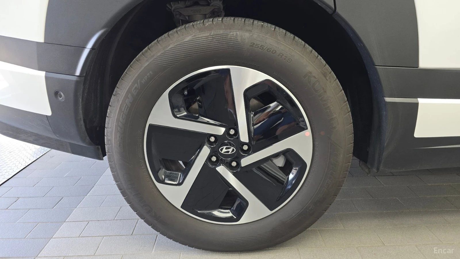 Hyundai IONIQ 9 Long Range AWD 7-Seater Exclusive, снимка 5 - Автомобили и джипове - 56112532