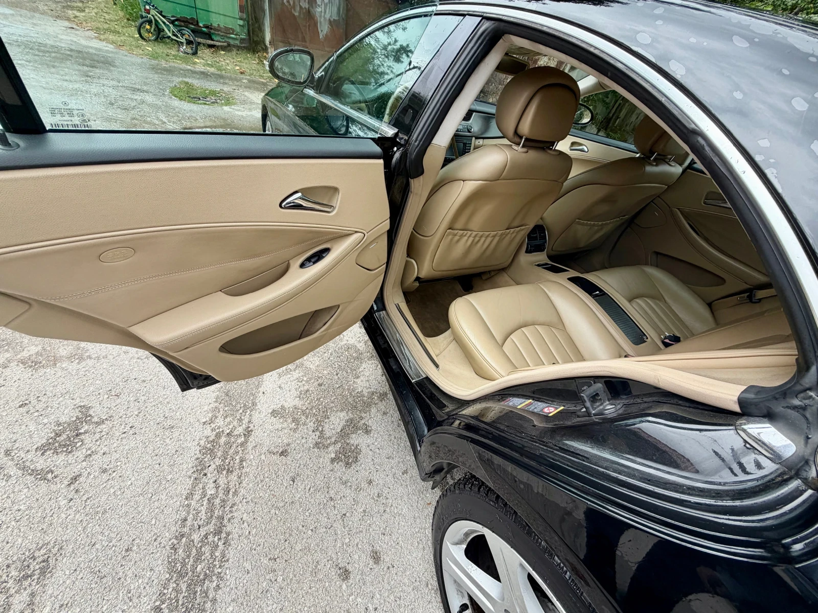 Mercedes-Benz CLS 320, снимка 8 - Автомобили и джипове - 56253835
