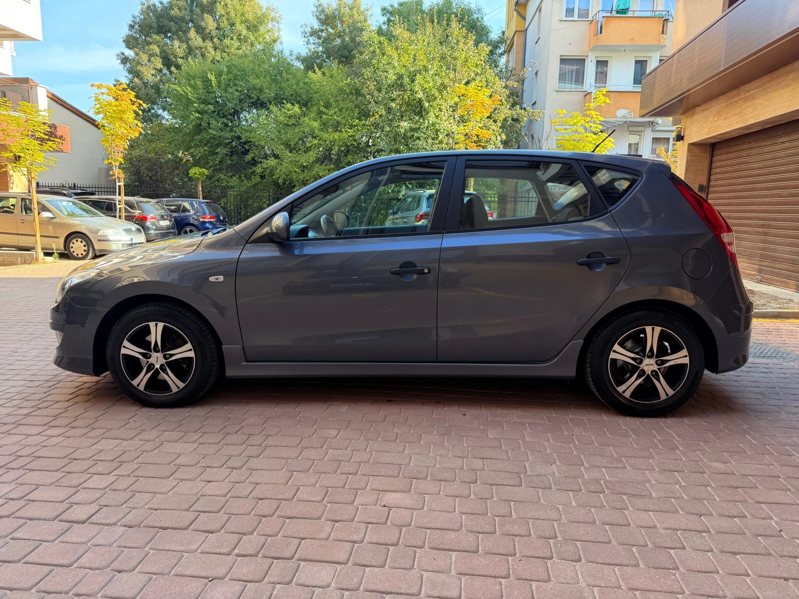 Hyundai I30, снимка 7 - Автомобили и джипове - 56383182