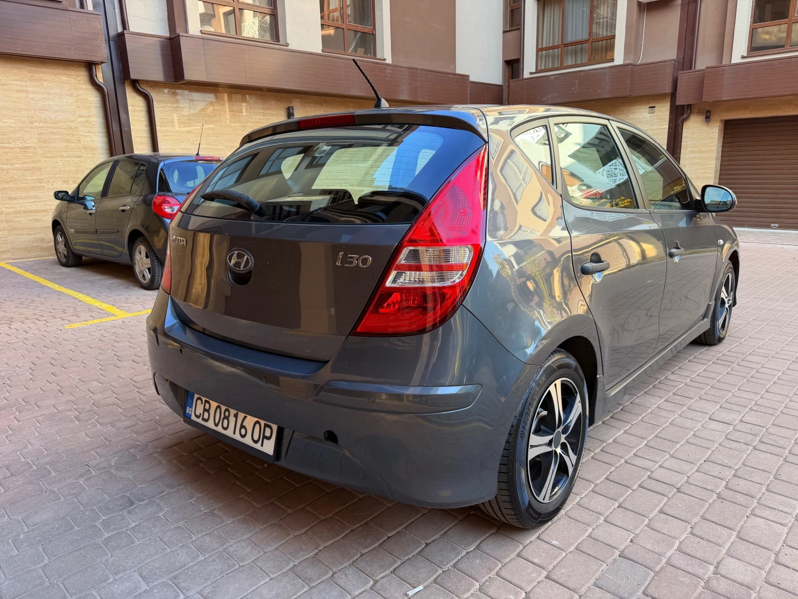 Hyundai I30, снимка 4 - Автомобили и джипове - 56383182