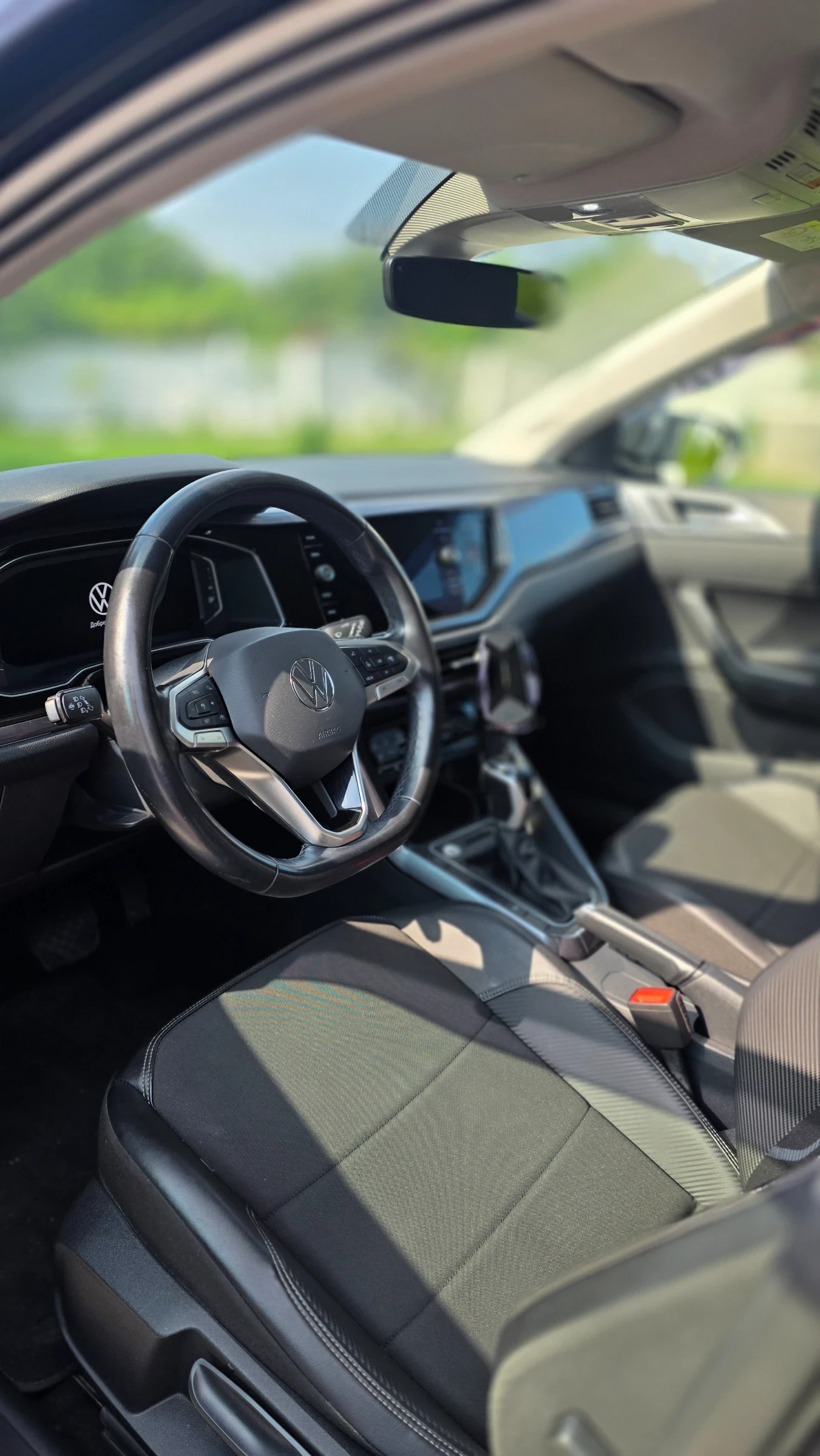 VW Taigo Style , снимка 6 - Автомобили и джипове - 56645380