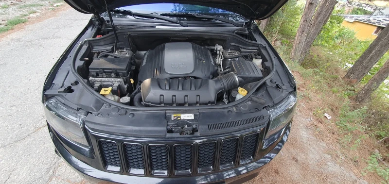 Jeep Grand cherokee, снимка 5 - Автомобили и джипове - 52642873