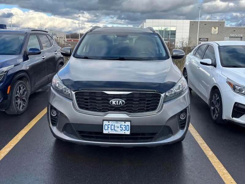 Kia Sorento LX CARFAX АВТО КРЕДИТ , снимка 3 - Автомобили и джипове - 52755314