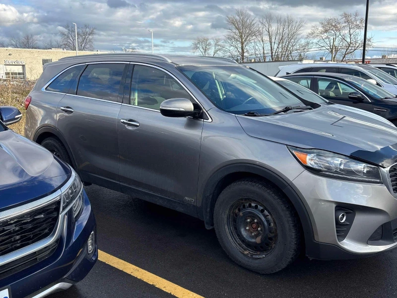 Kia Sorento LX CARFAX АВТО КРЕДИТ , снимка 5 - Автомобили и джипове - 52755314