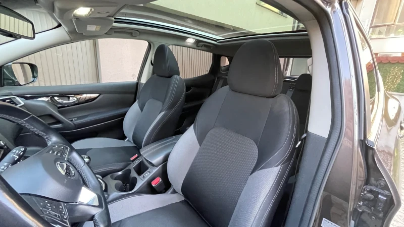 Nissan Qashqai, снимка 6 - Автомобили и джипове - 52875341
