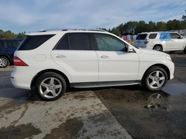 Mercedes-Benz ML 500 AMG* PACK* ПОДГРЕВ* МАСАЖ* КАМЕРА* КЕЙЛЕС* LANE* A, снимка 3 - Автомобили и джипове - 48670336