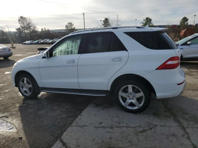 Mercedes-Benz ML 500 AMG* PACK* ПОДГРЕВ* МАСАЖ* КАМЕРА* КЕЙЛЕС* LANE* A, снимка 2 - Автомобили и джипове - 48670336