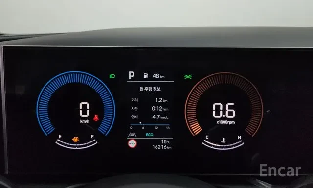 Hyundai Tucson 1.6 T-GDI Premium | HUD | 360 Камера | Панорама | , снимка 6 - Автомобили и джипове - 54622813