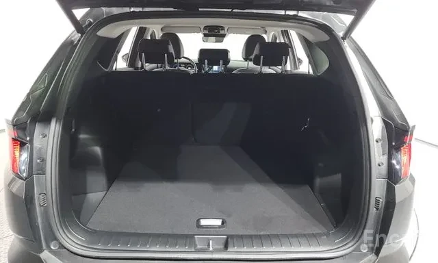 Hyundai Tucson 1.6 T-GDI Premium | HUD | 360 Камера | Панорама | , снимка 14 - Автомобили и джипове - 54622813