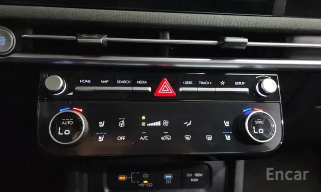 Hyundai Tucson 1.6 T-GDI Premium | HUD | 360 Камера | Панорама | , снимка 17 - Автомобили и джипове - 54622813