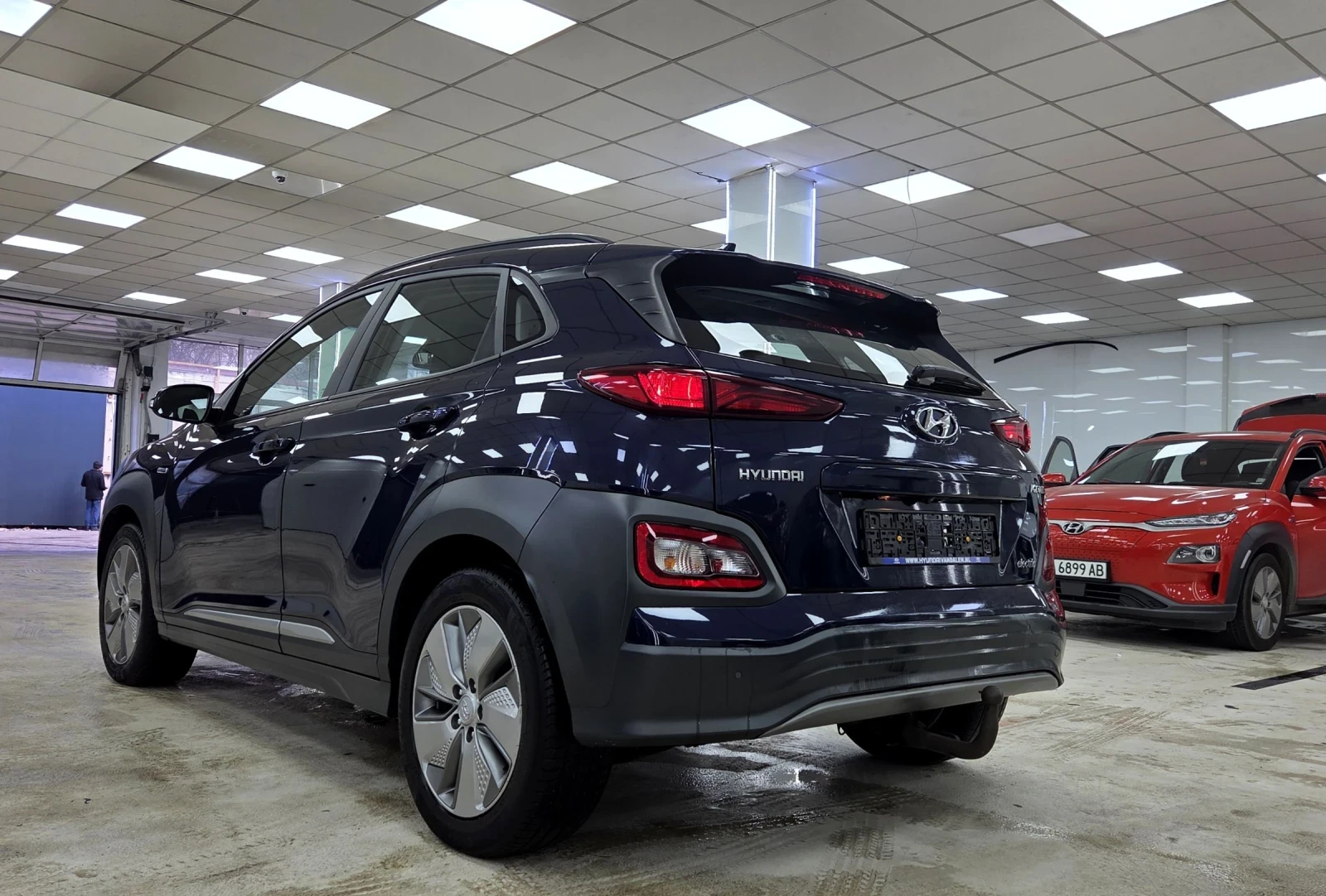 Hyundai Kona 64KWh/Blue Link/SOH 100% - изображение 4