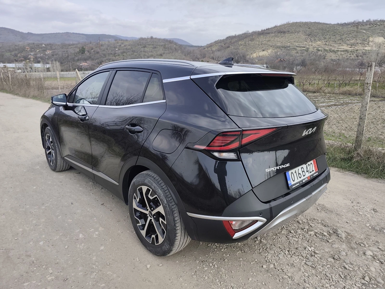 Kia Sportage, снимка 6 - Автомобили и джипове - 53870159