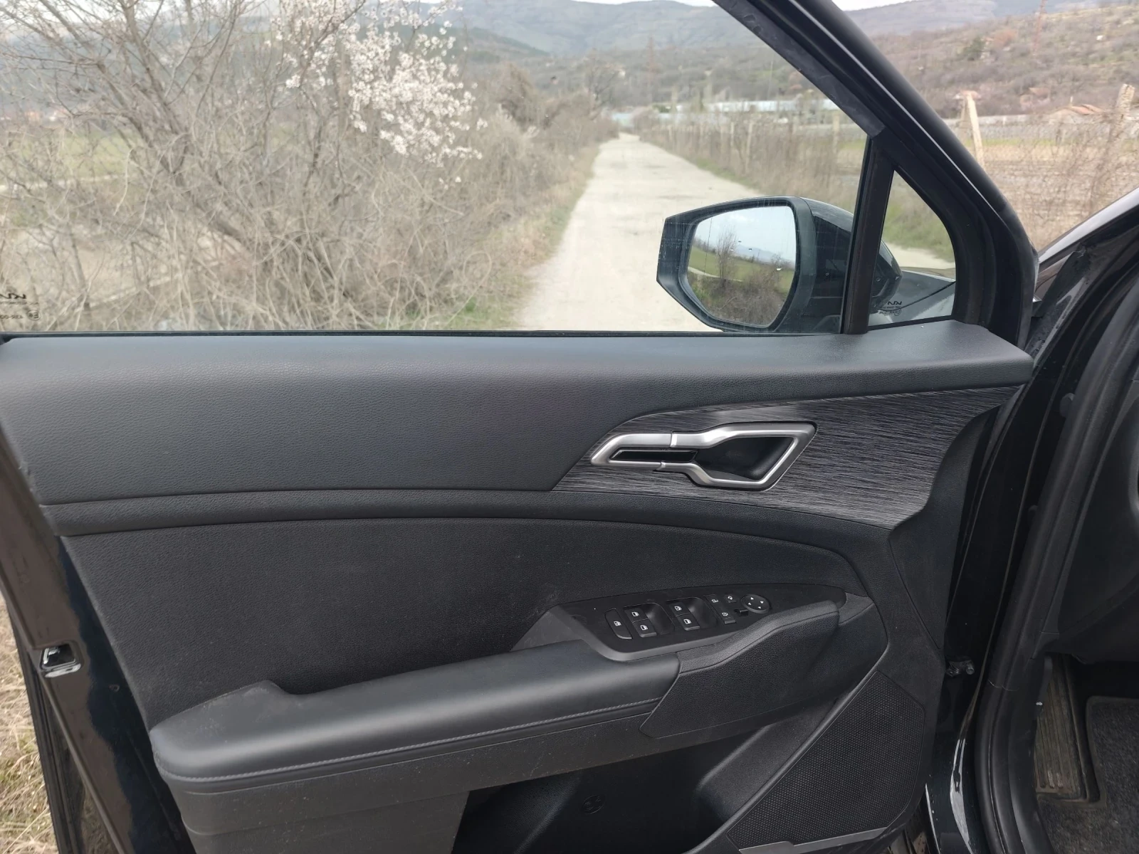 Kia Sportage, снимка 8 - Автомобили и джипове - 53870159