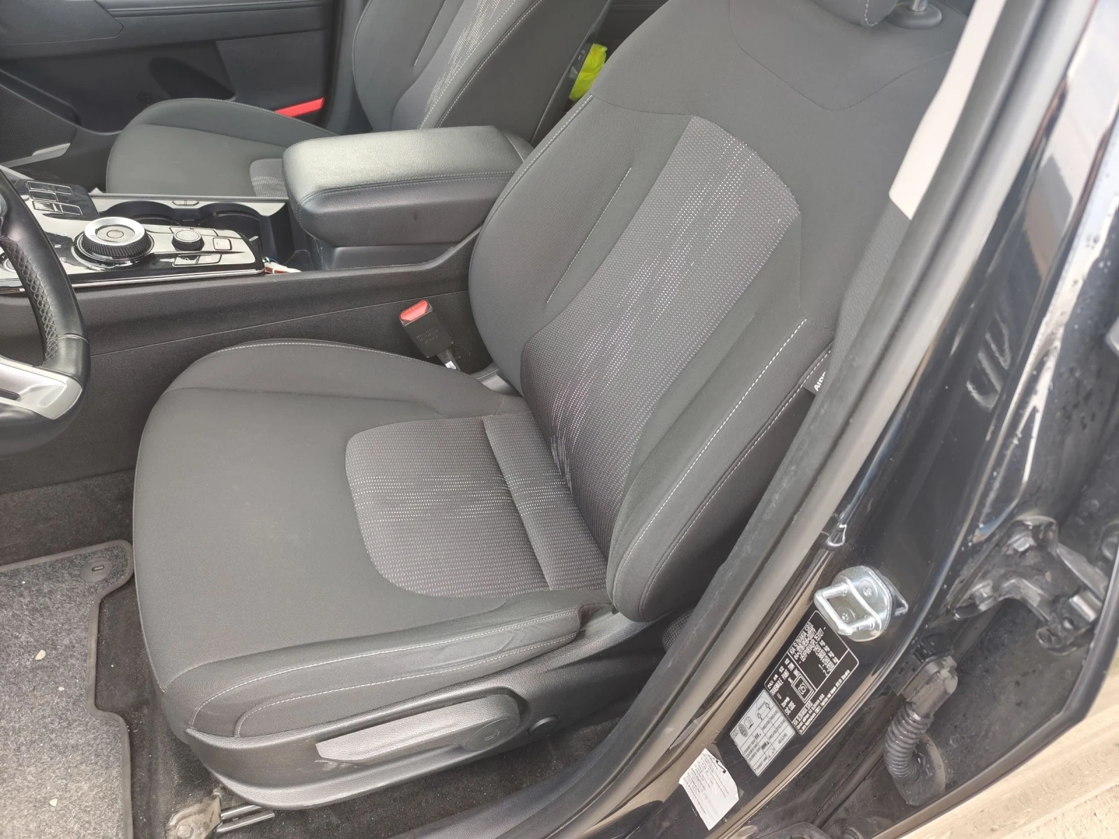 Kia Sportage, снимка 10 - Автомобили и джипове - 53870159