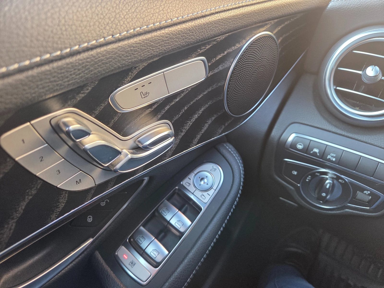 Mercedes-Benz GLC 350, снимка 9 - Автомобили и джипове - 53891194