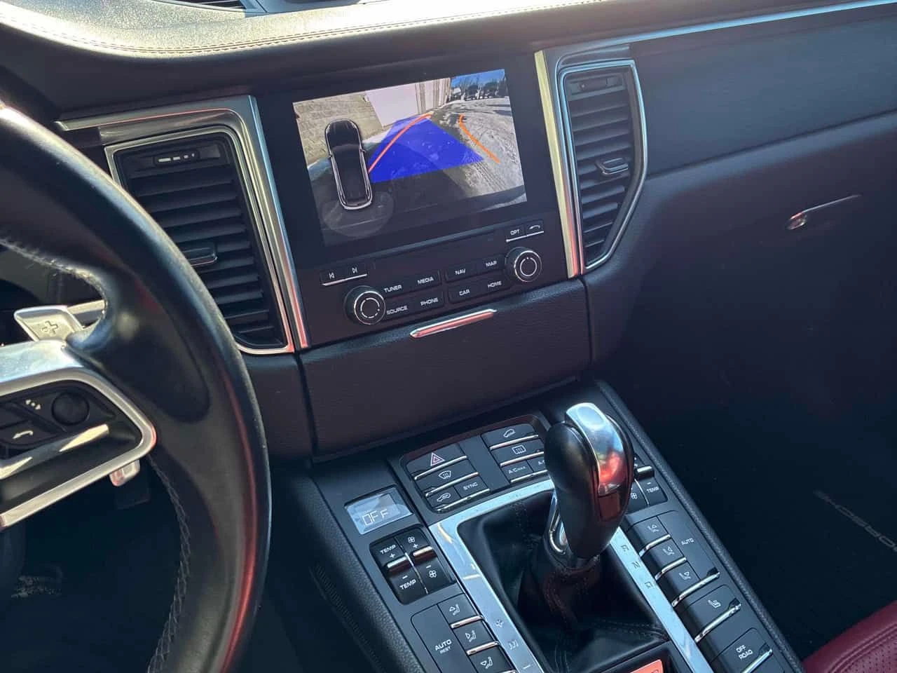 Porsche Macan * GTS * CARFAX * PPF * ПОДГРЕВИ * КАМЕРА * NAVI * , снимка 9 - Автомобили и джипове - 53946514