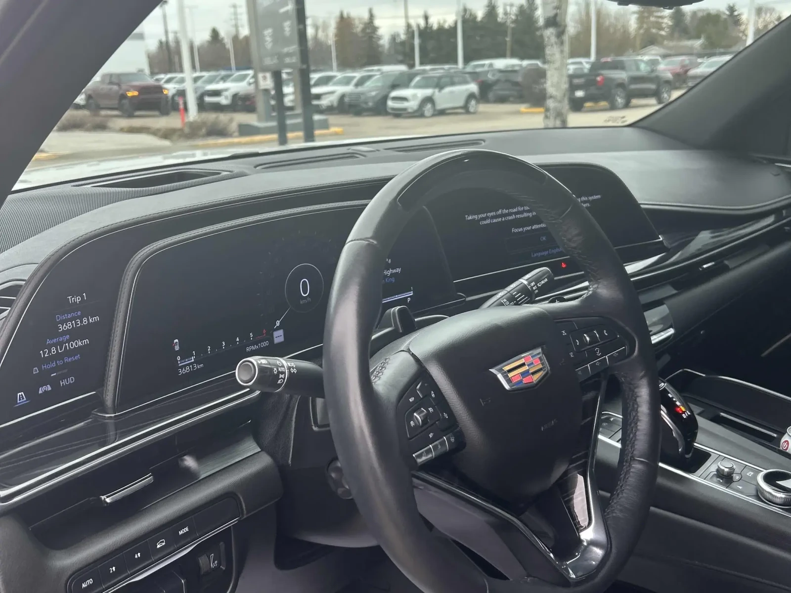 Cadillac Escalade Sport * * CARFAX * * АВТО КРЕДИТ * * , снимка 7 - Автомобили и джипове - 54222113