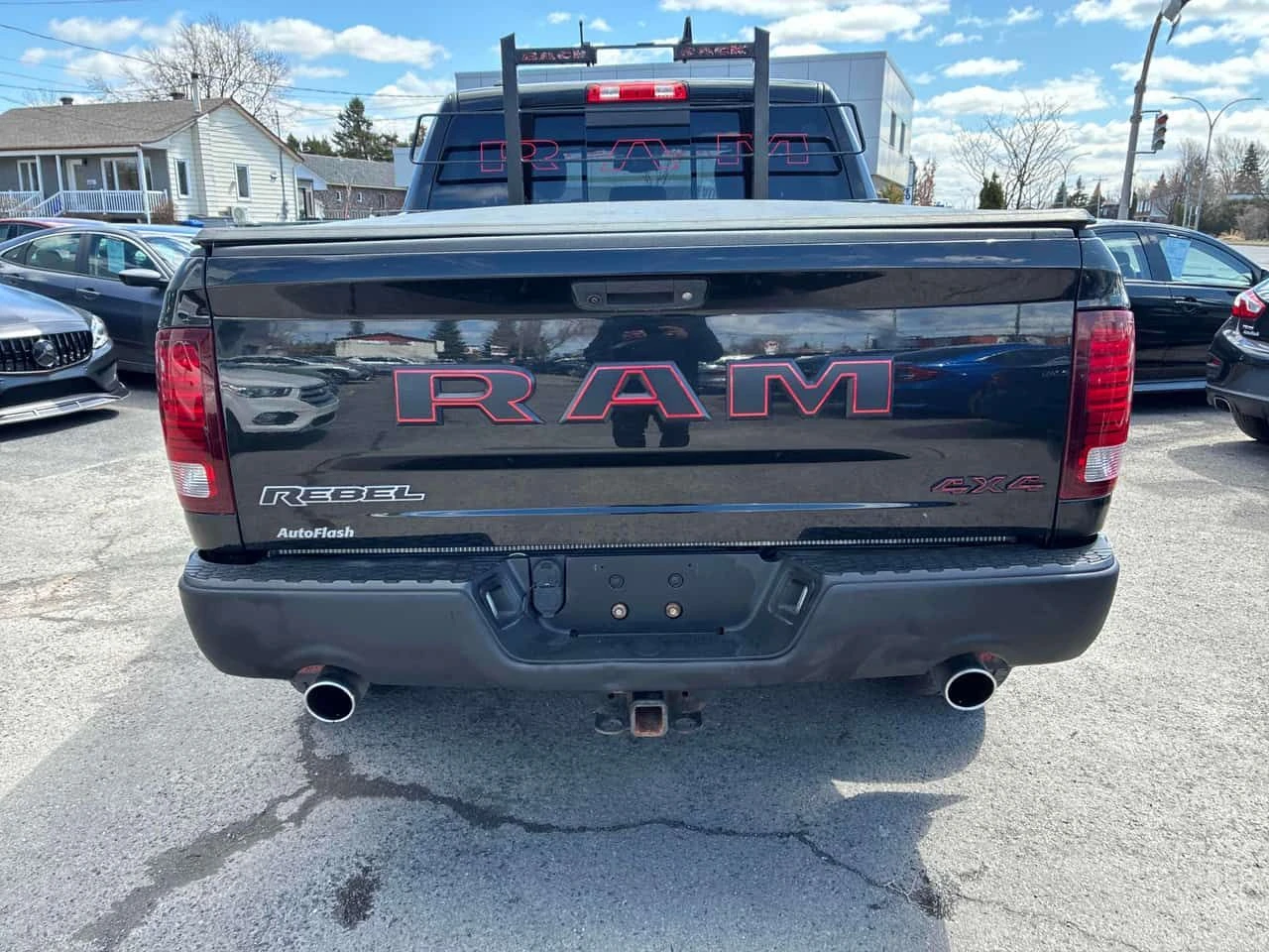 Dodge RAM 1500 * 4WD Crew Cab 140.5" Rebel* �������* KEYLESS* | Mobile.bg � ����������� 4