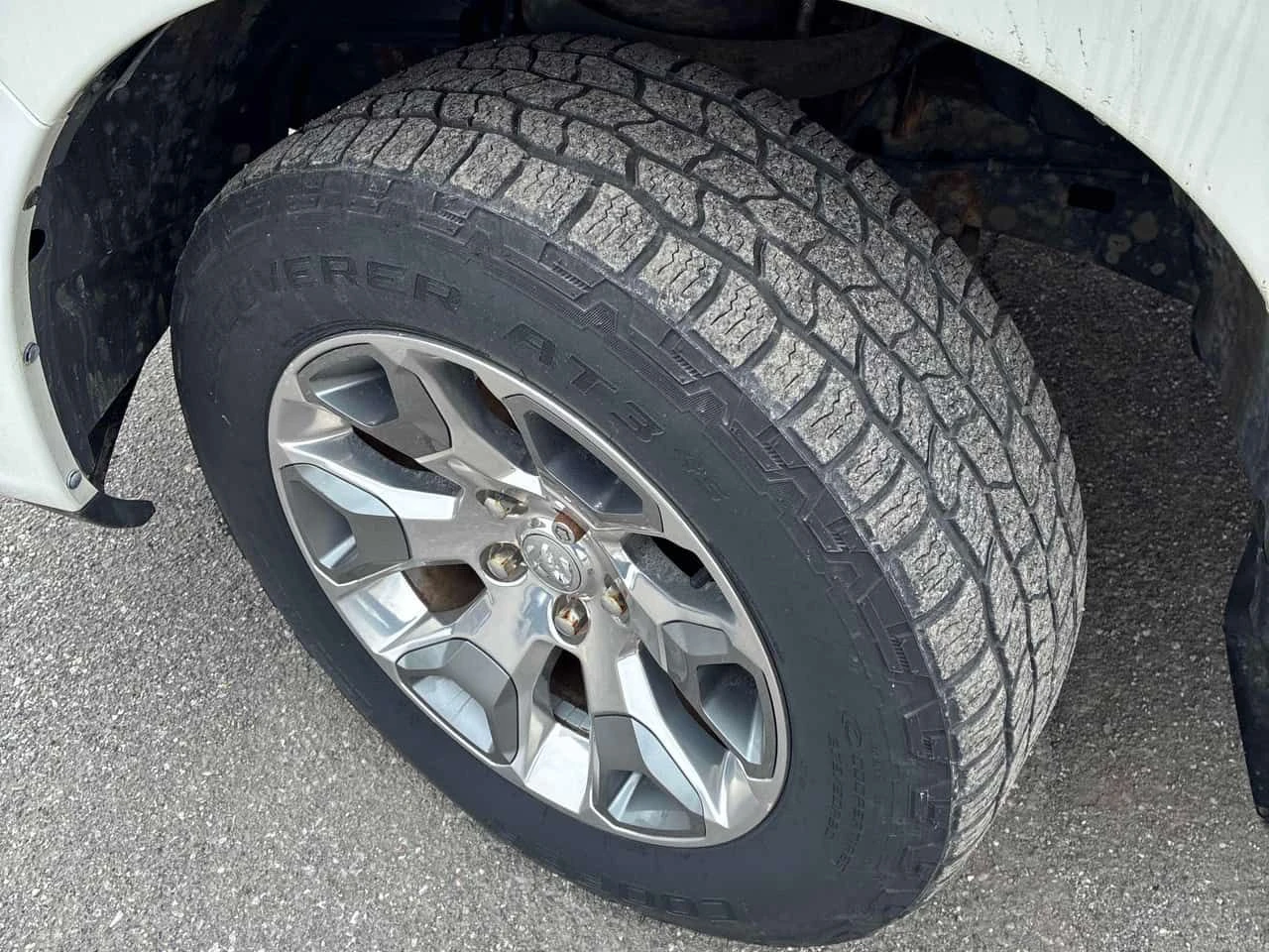 Dodge RAM 1500 * Limited * ПОДГРЕВ* ОБДУХВАНЕ* , снимка 7 - Автомобили и джипове - 54359111