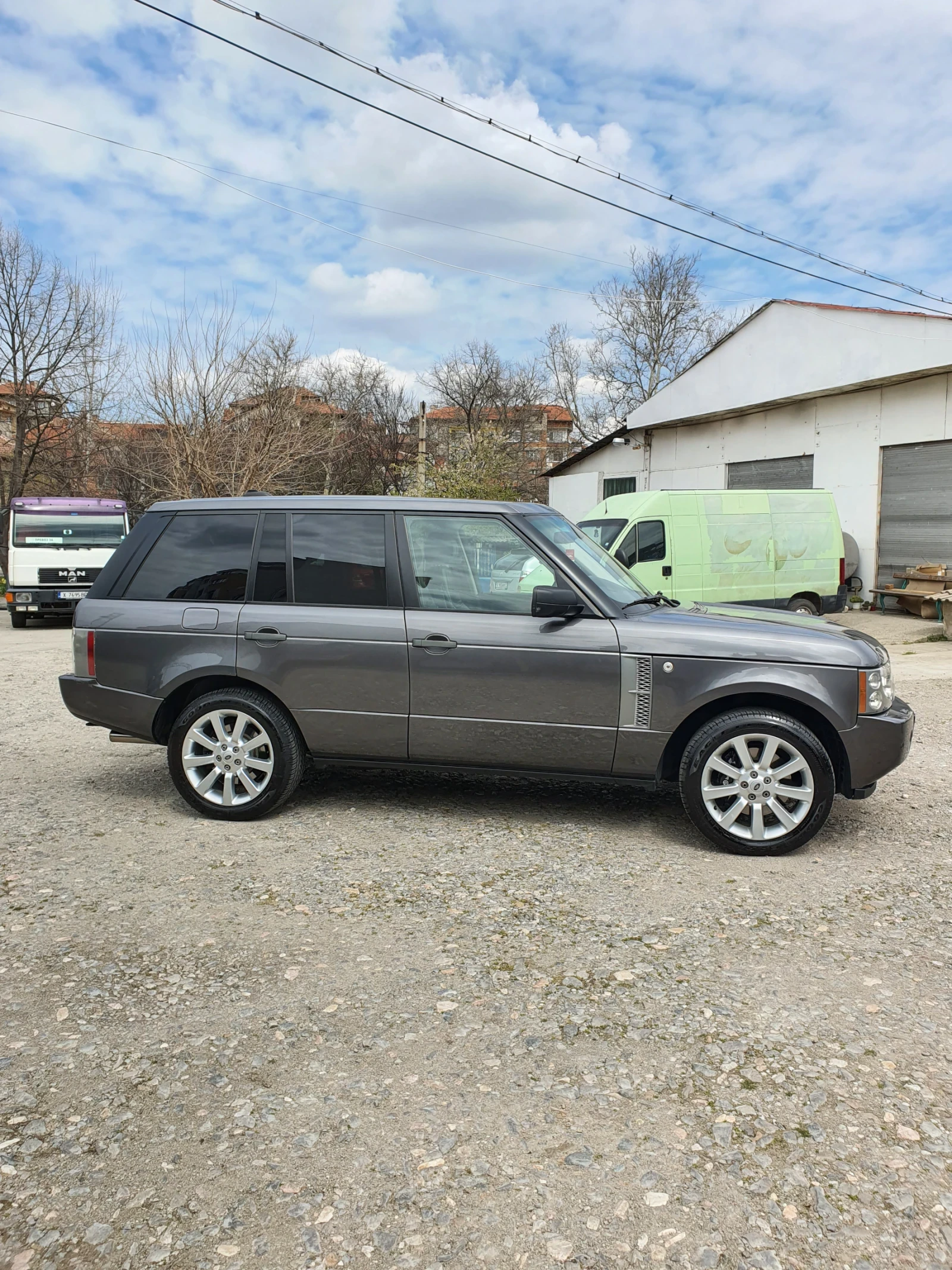 Land Rover Range rover Supercharged 4.2, снимка 3 - Автомобили и джипове - 54704851