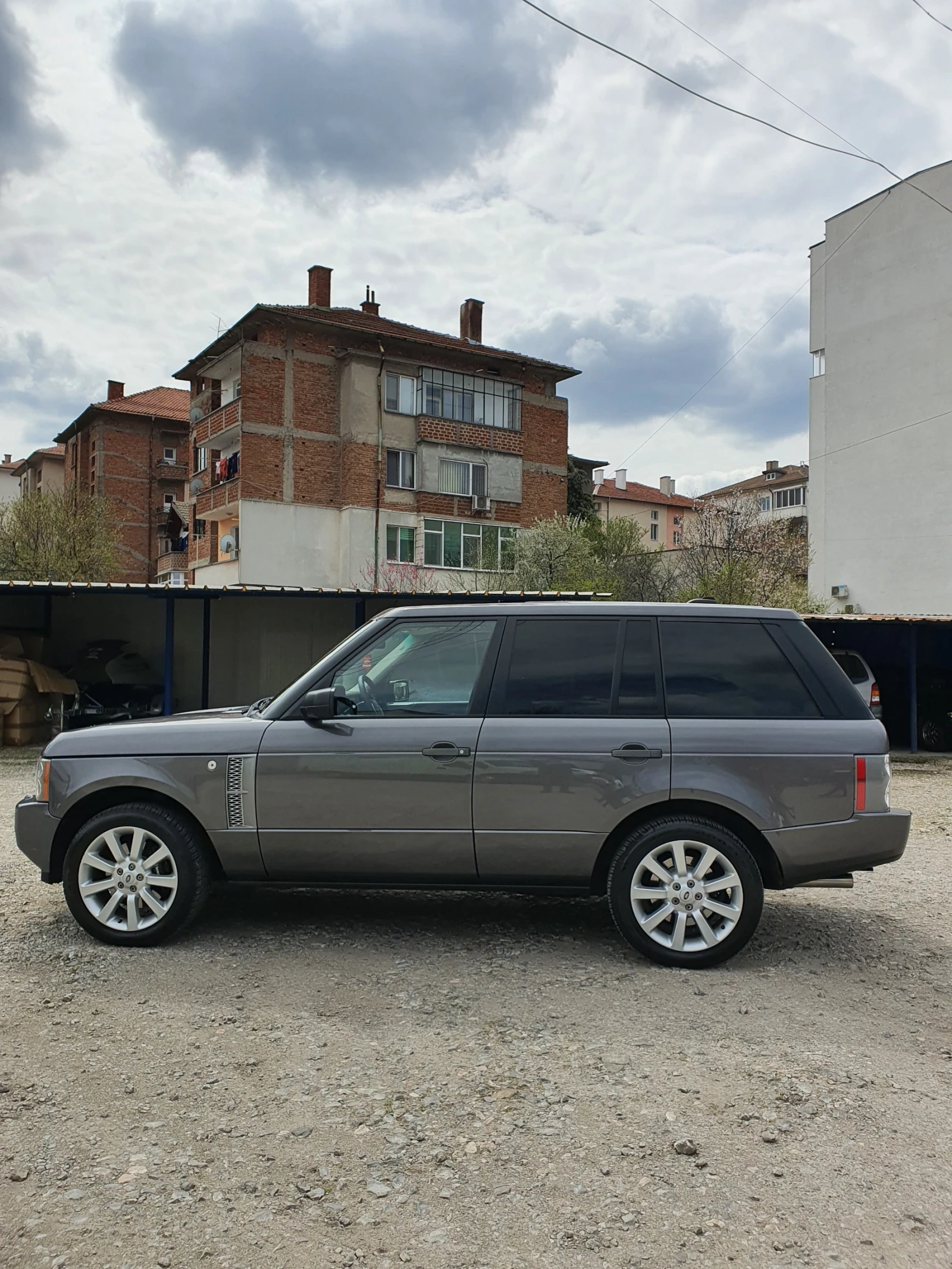 Land Rover Range rover Supercharged 4.2, снимка 2 - Автомобили и джипове - 54704851