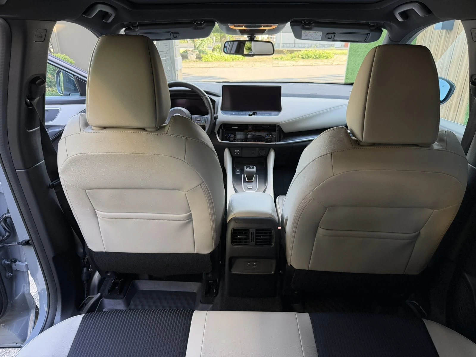 Nissan Qashqai 1.3  DIG -T HO CVT Tekna Two Tone, снимка 9 - Автомобили и джипове - 54728369