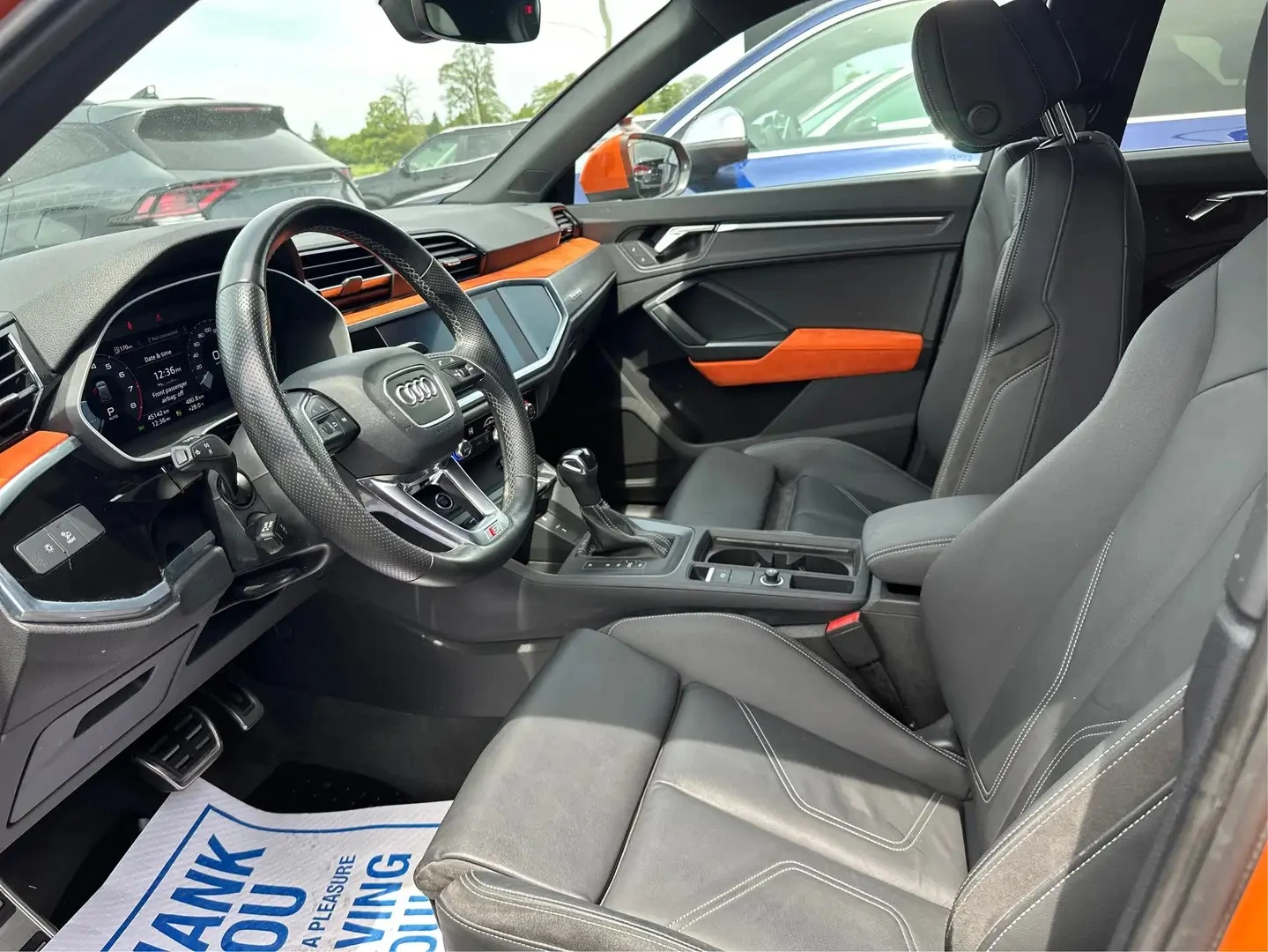 Audi Q3 S-Line * Progressiv * AвтоКредит * (ЦЕНА ДО БГ), снимка 9 - Автомобили и джипове - 55137418